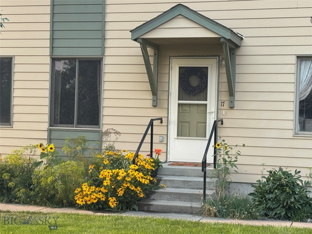 17 Chestnut Grove 17