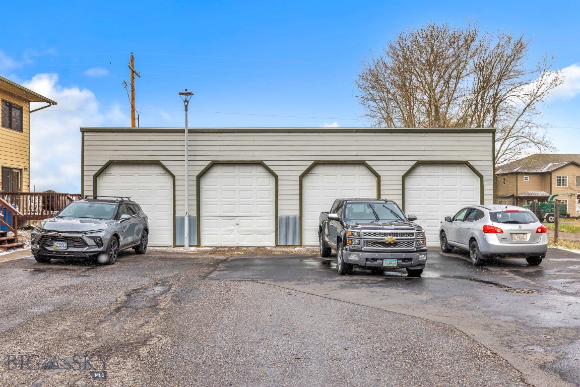 17 Chestnut Grove 17