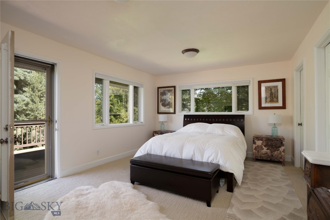 78 Hitching Post Road