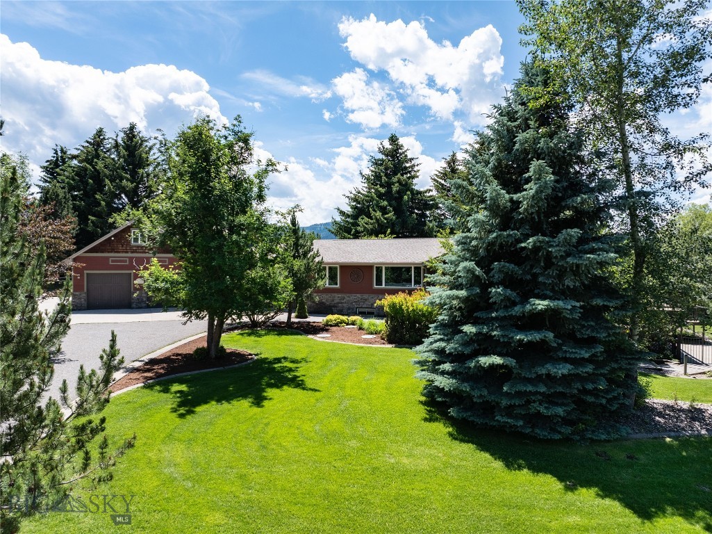 78 Hitching Post Road