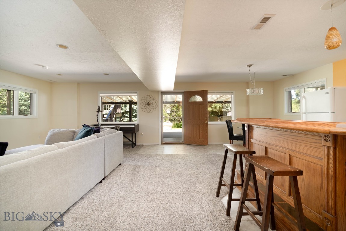 78 Hitching Post Road