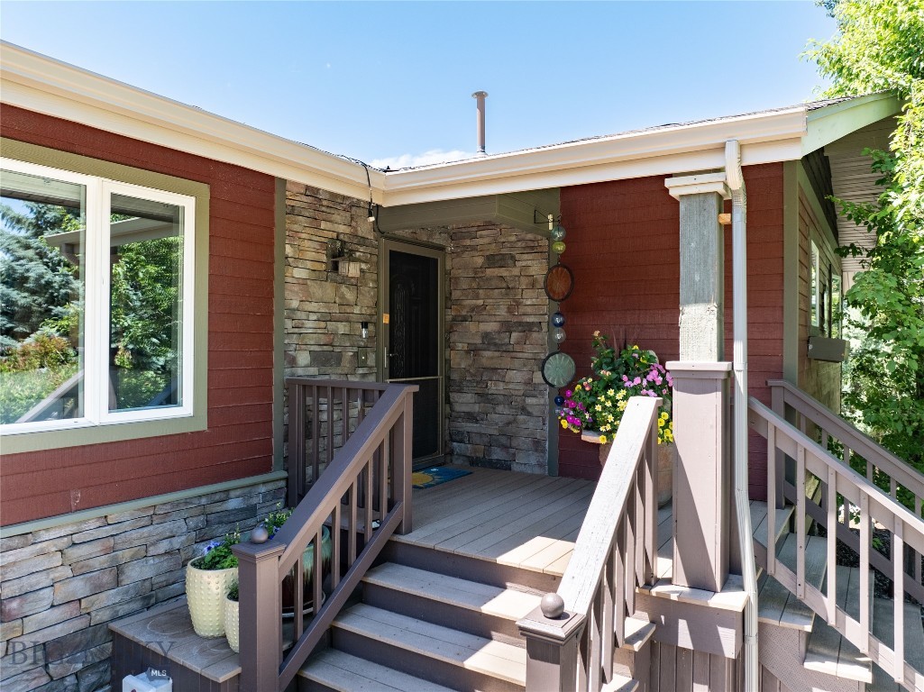 78 Hitching Post Road