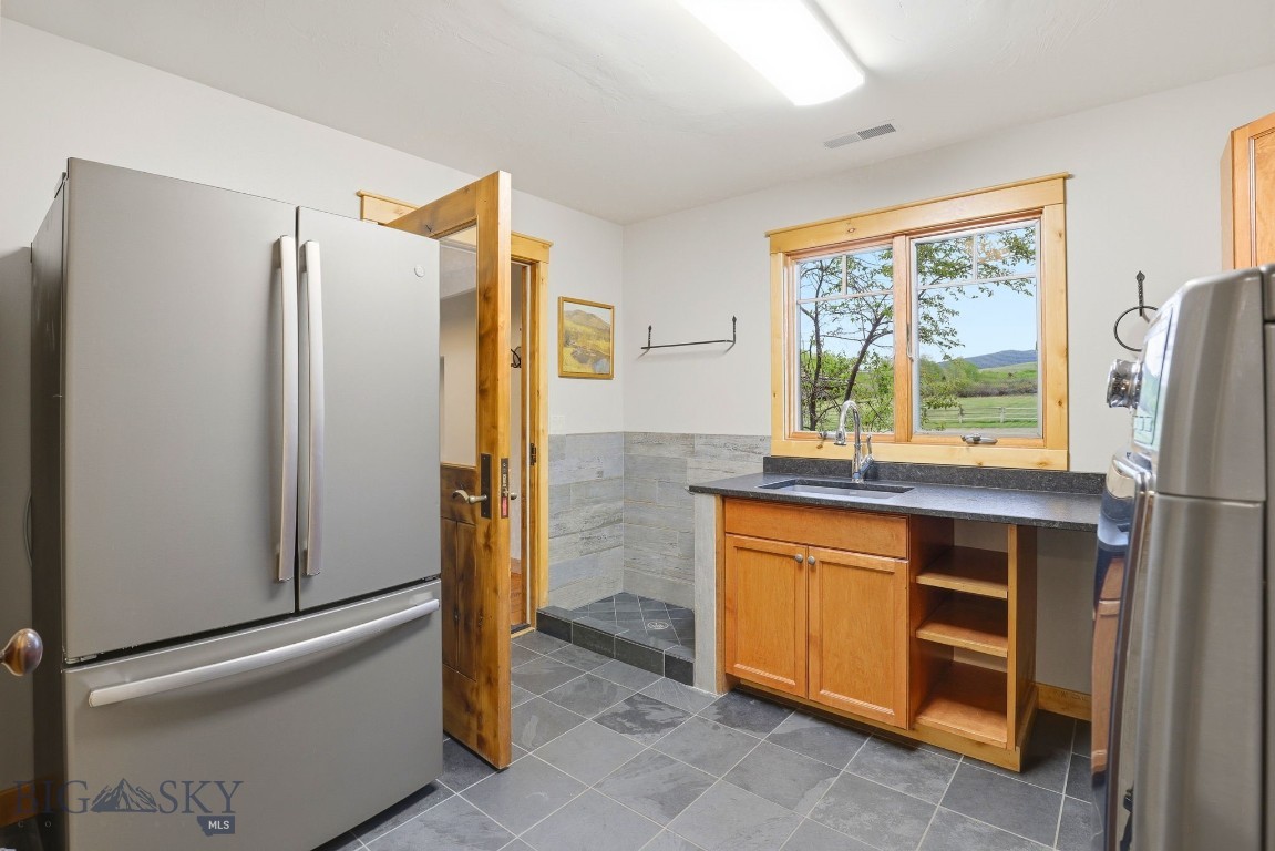 2081 Little Bear Road