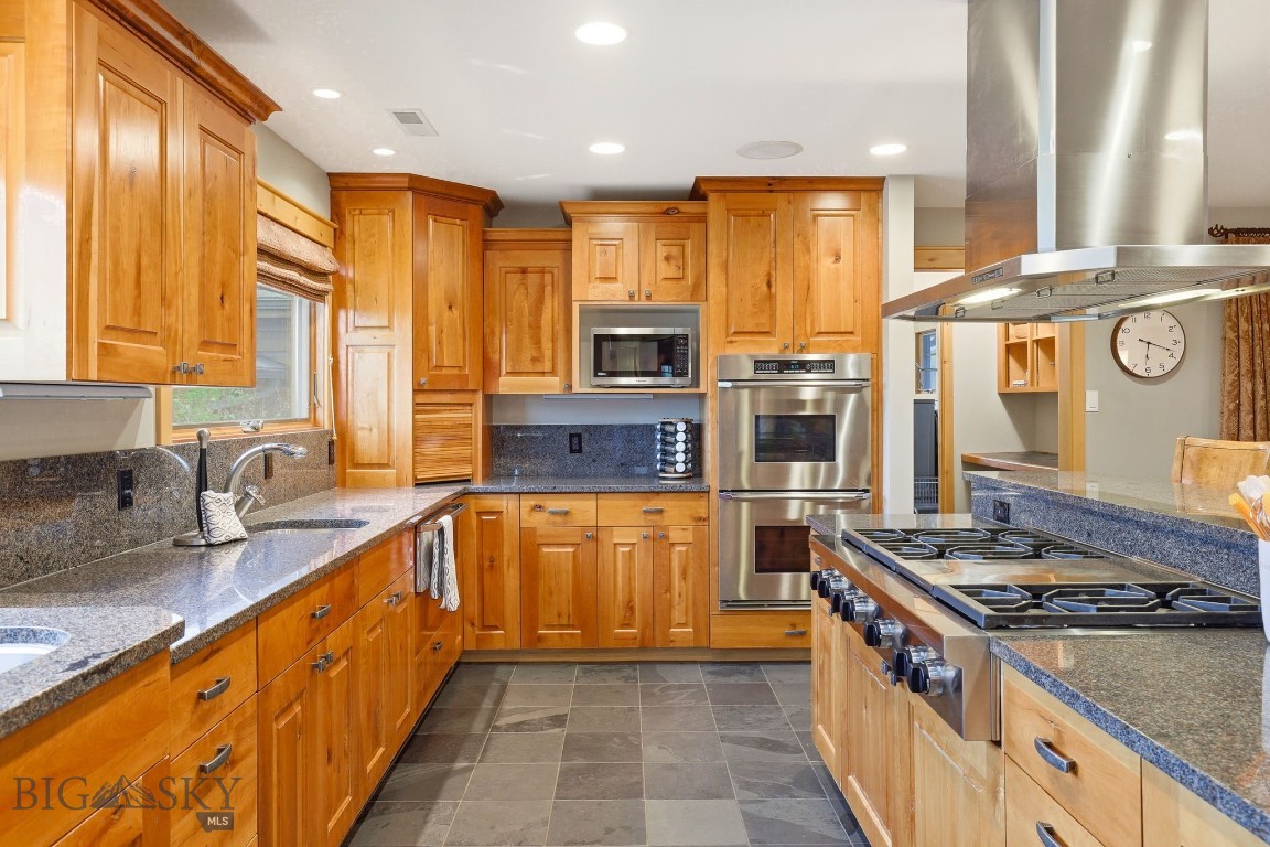 2081 Little Bear Road