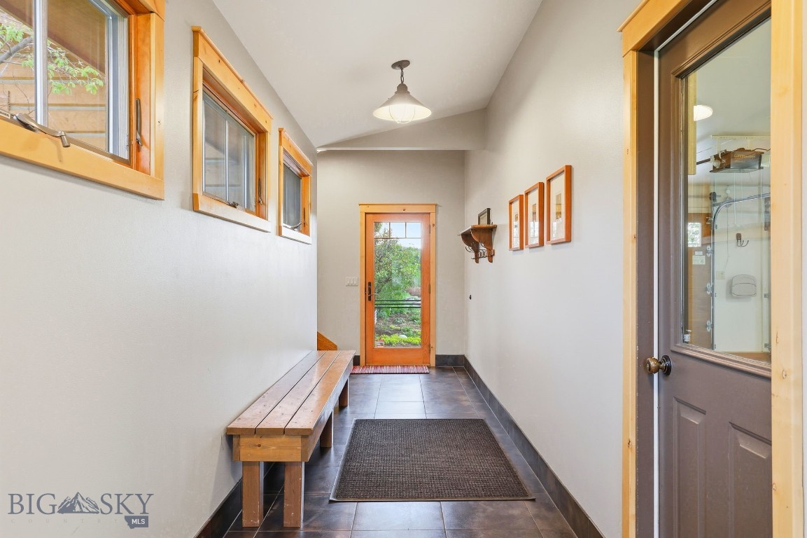 2081 Little Bear Road