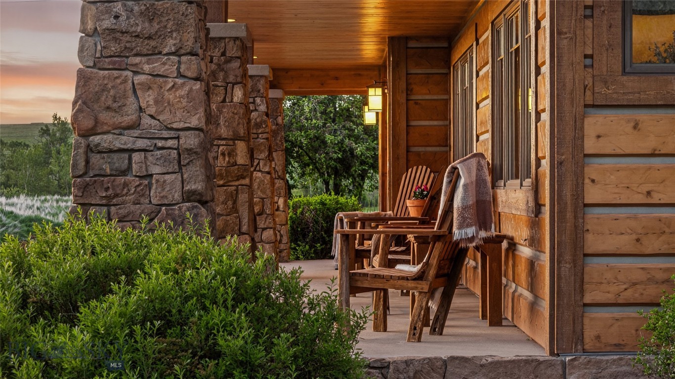 2081 Little Bear Road
