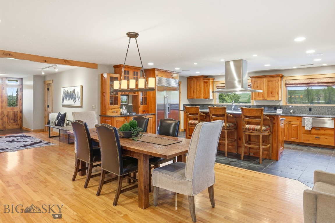 2081 Little Bear Road