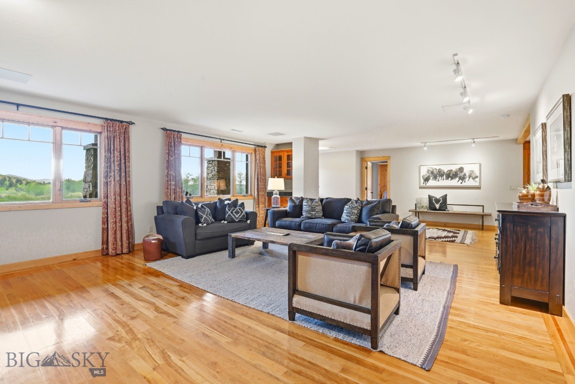 2081 Little Bear Road