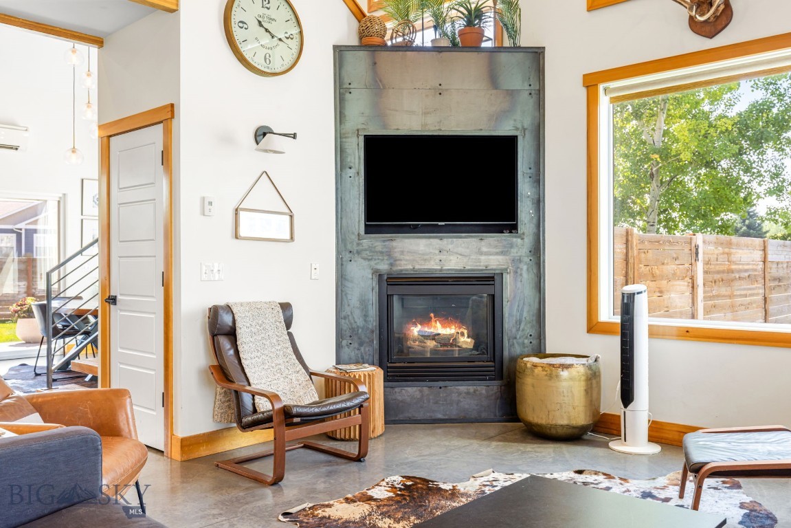 286 Circle F Trail