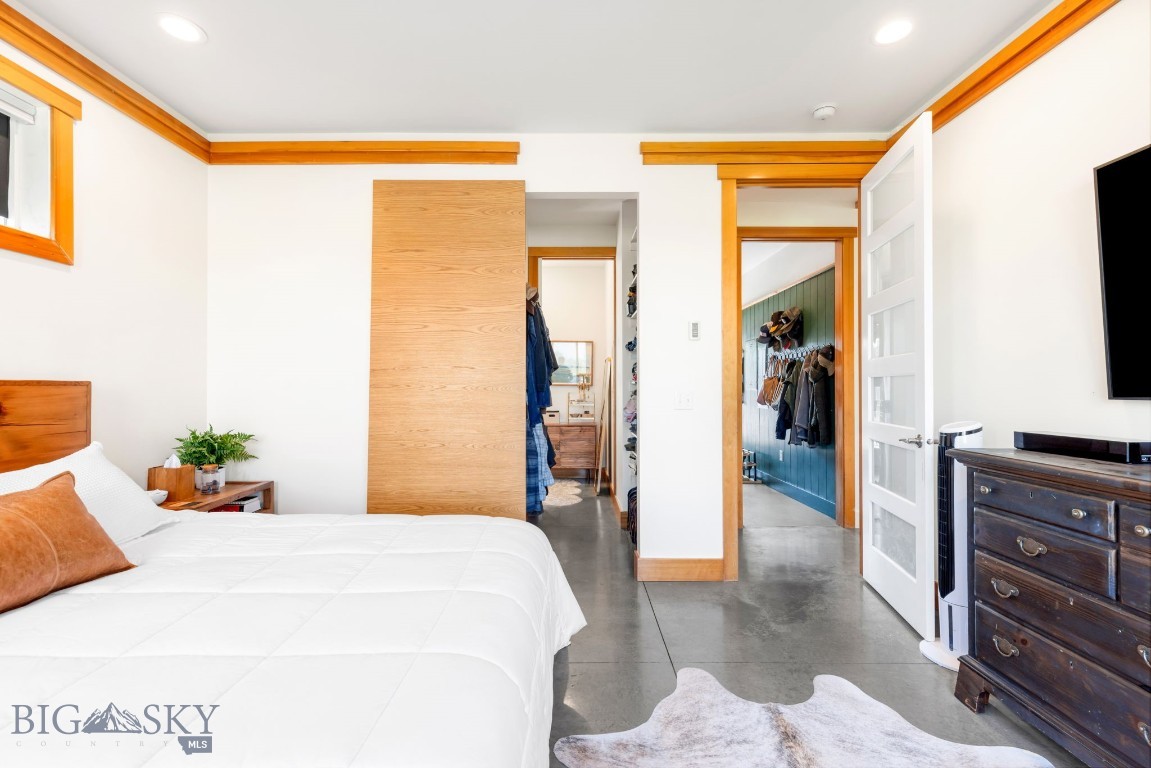 286 Circle F Trail