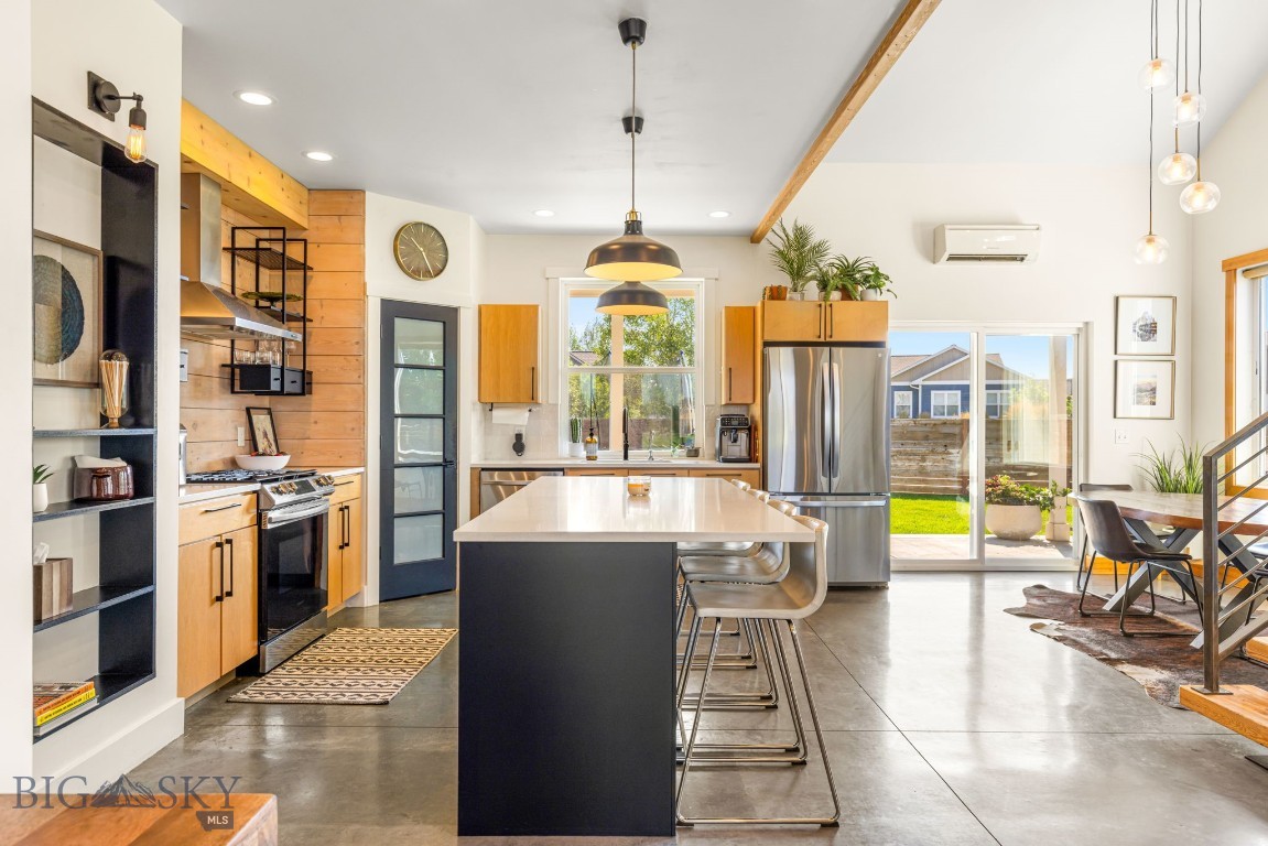286 Circle F Trail