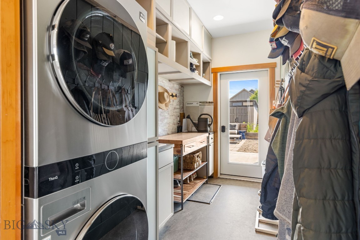 286 Circle F Trail