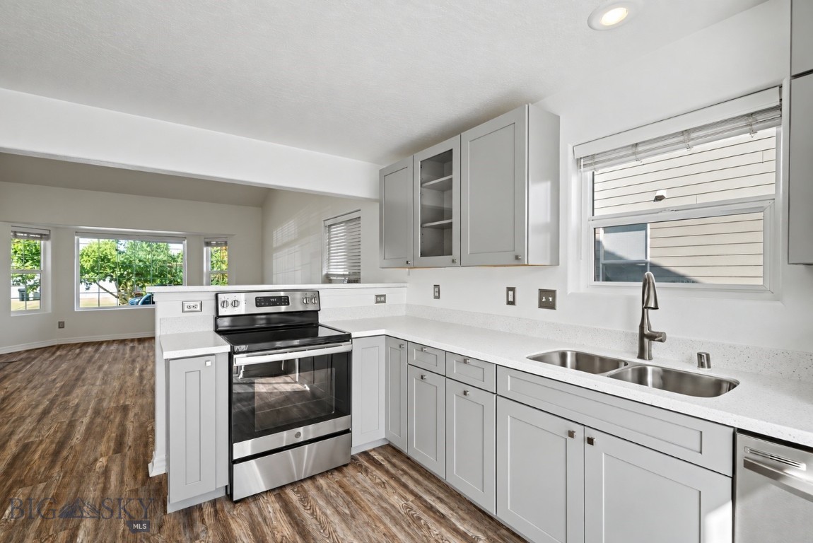 3602 Laredo Drive