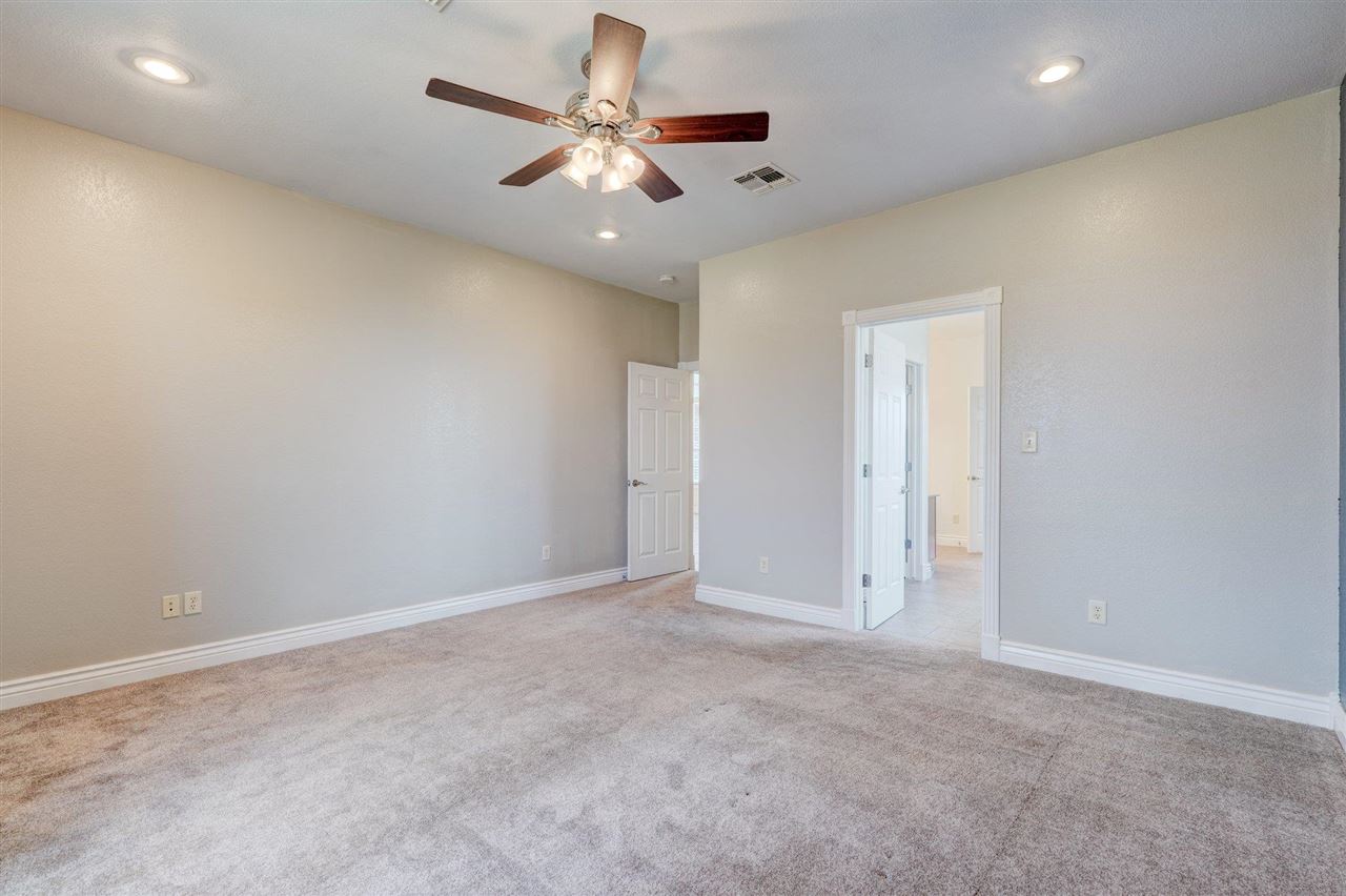 13 SW Deyo Landing Loop