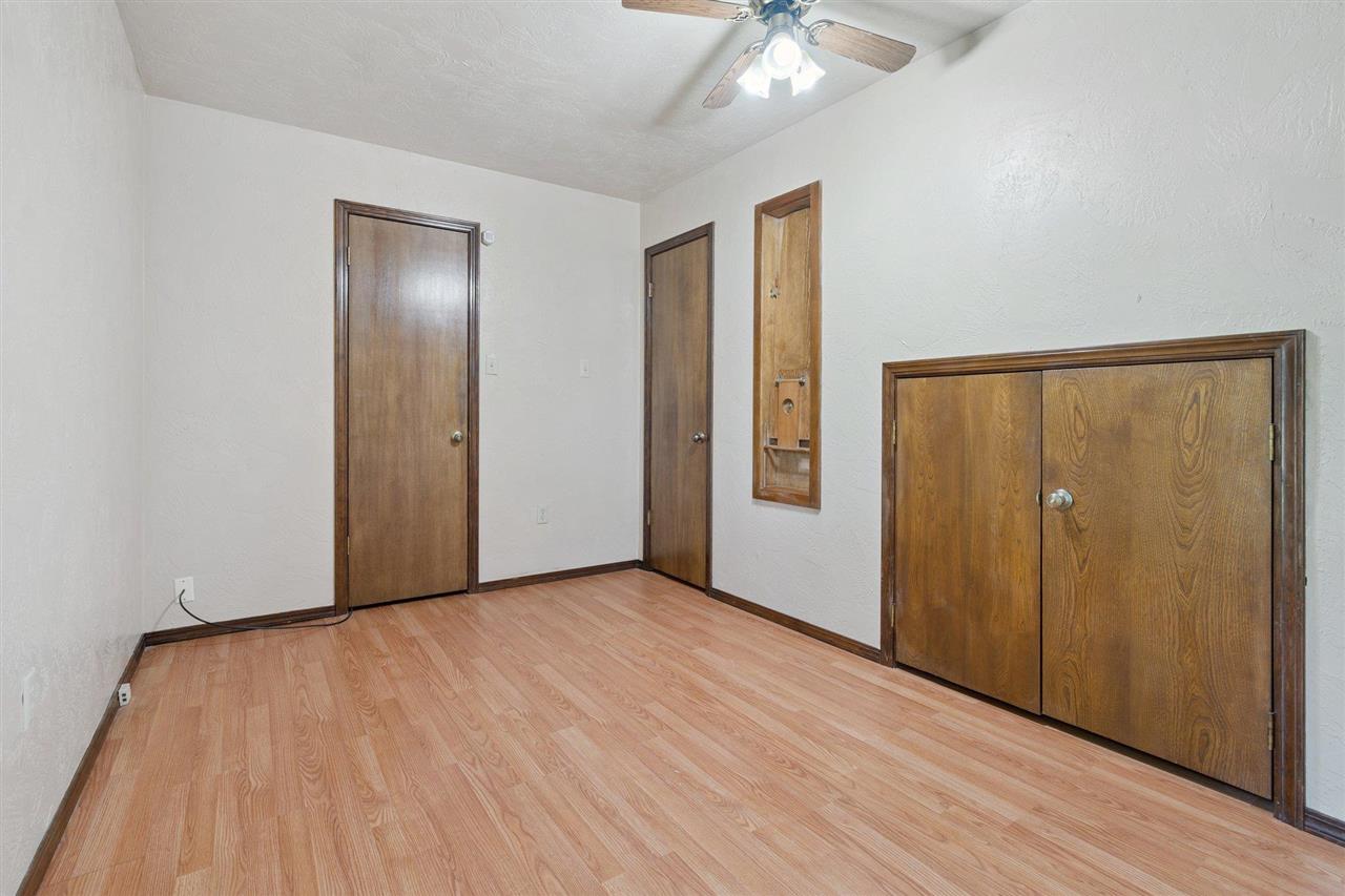 2813 NE Shelter Creek Dr