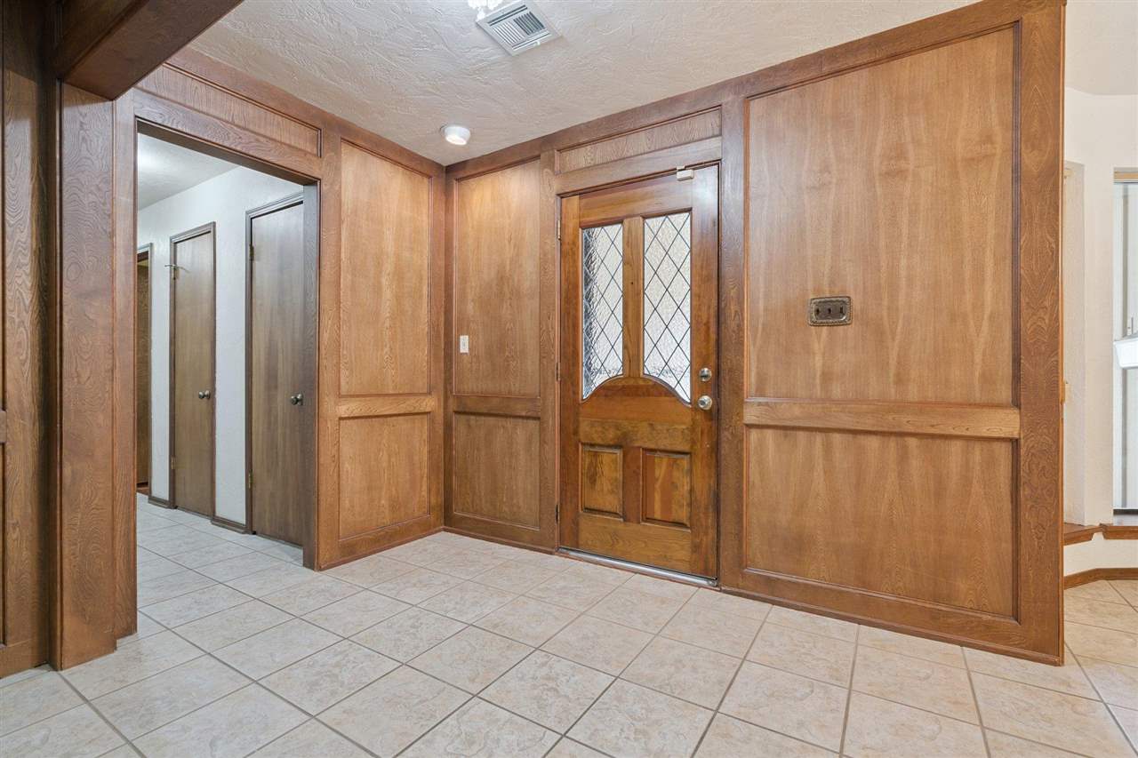 2813 NE Shelter Creek Dr