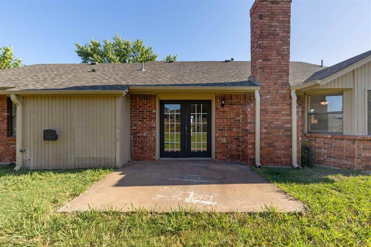 3916 SW Parkridge Blvd