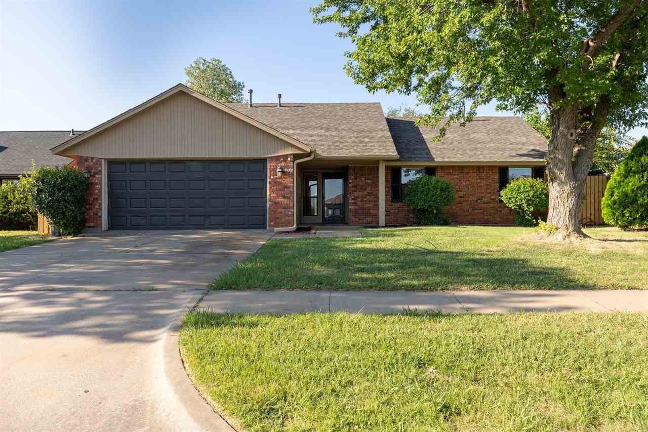 3916 SW Parkridge Blvd