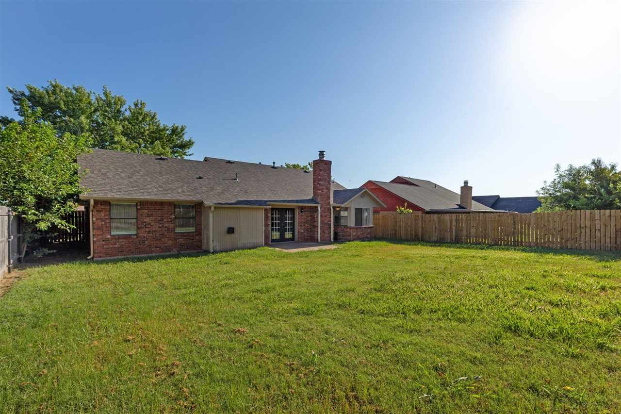 3916 SW Parkridge Blvd