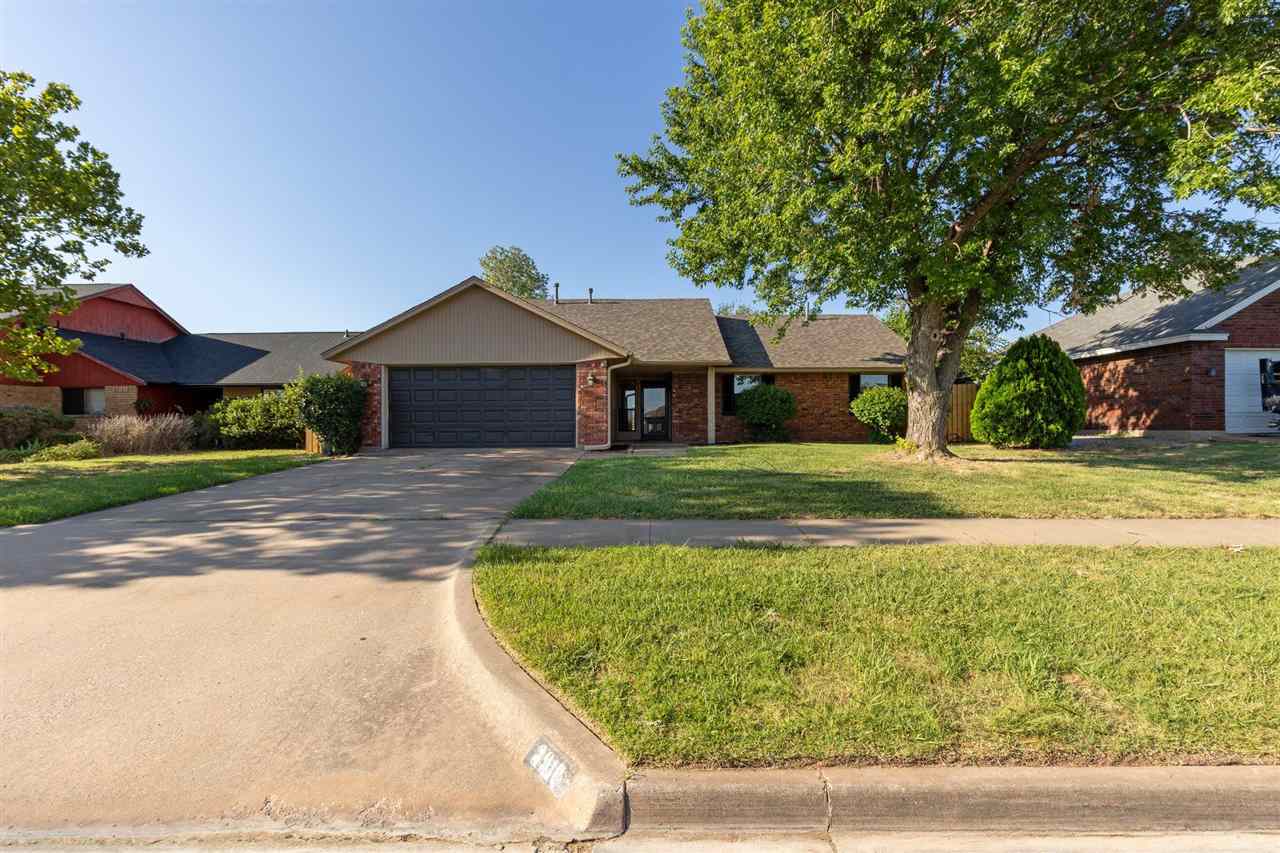 3916 SW Parkridge Blvd
