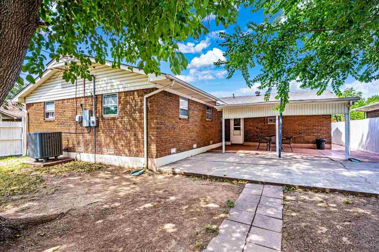 835 NW 58th St