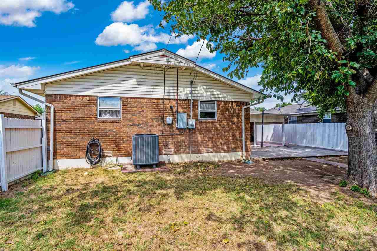 835 NW 58th St
