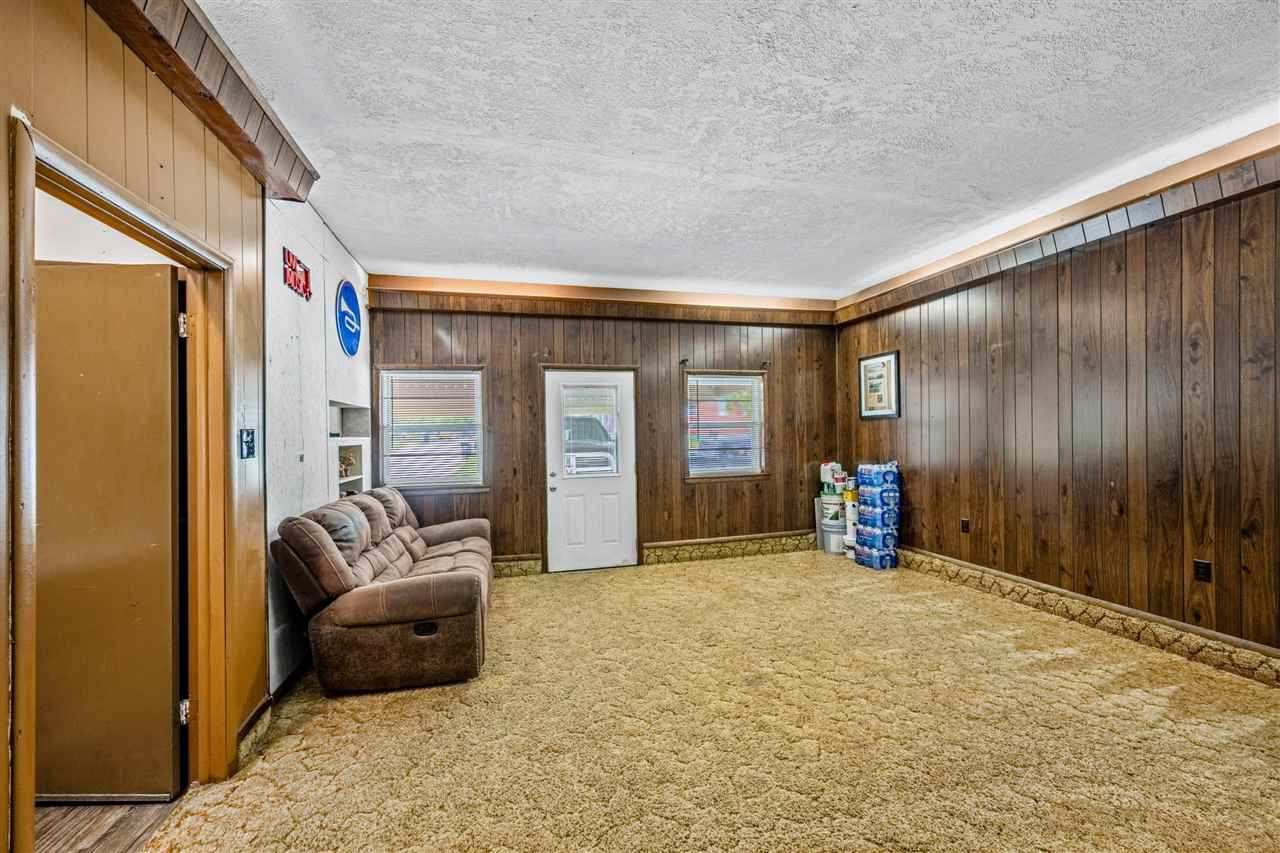 835 NW 58th St