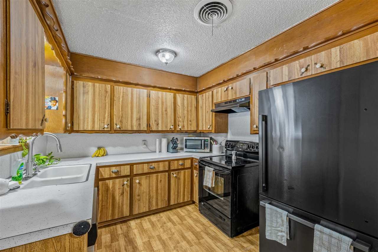 835 NW 58th St