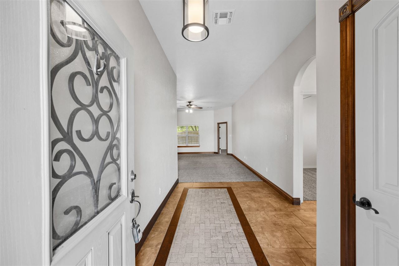 1604 NE 36th Street