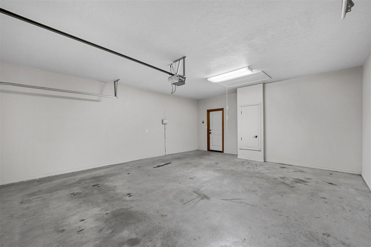 1604 NE 36th Street