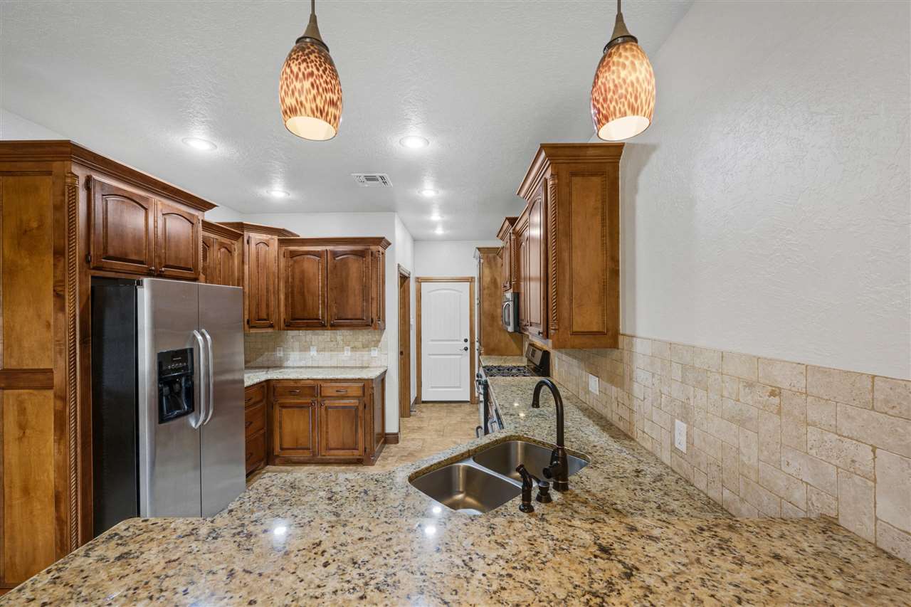1604 NE 36th Street