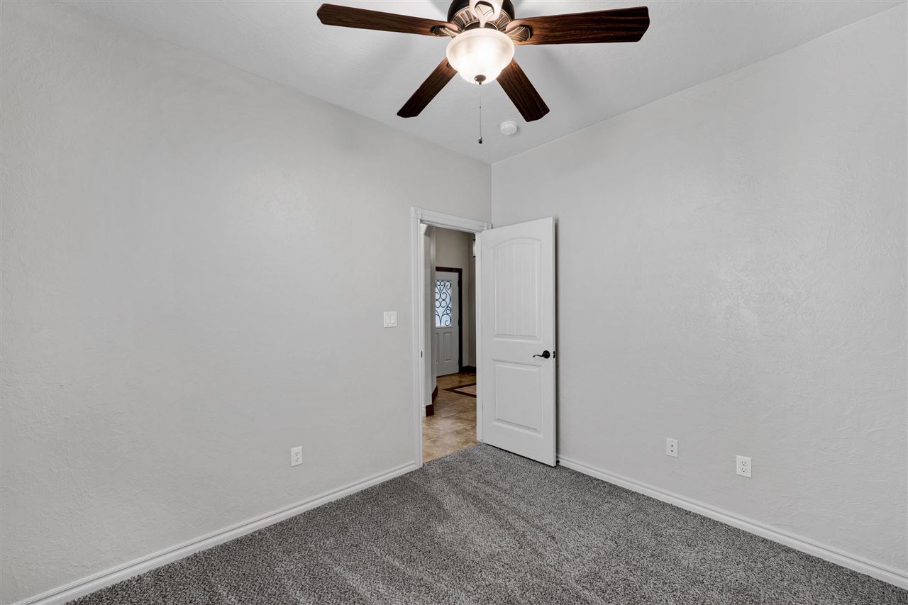 1604 NE 36th Street