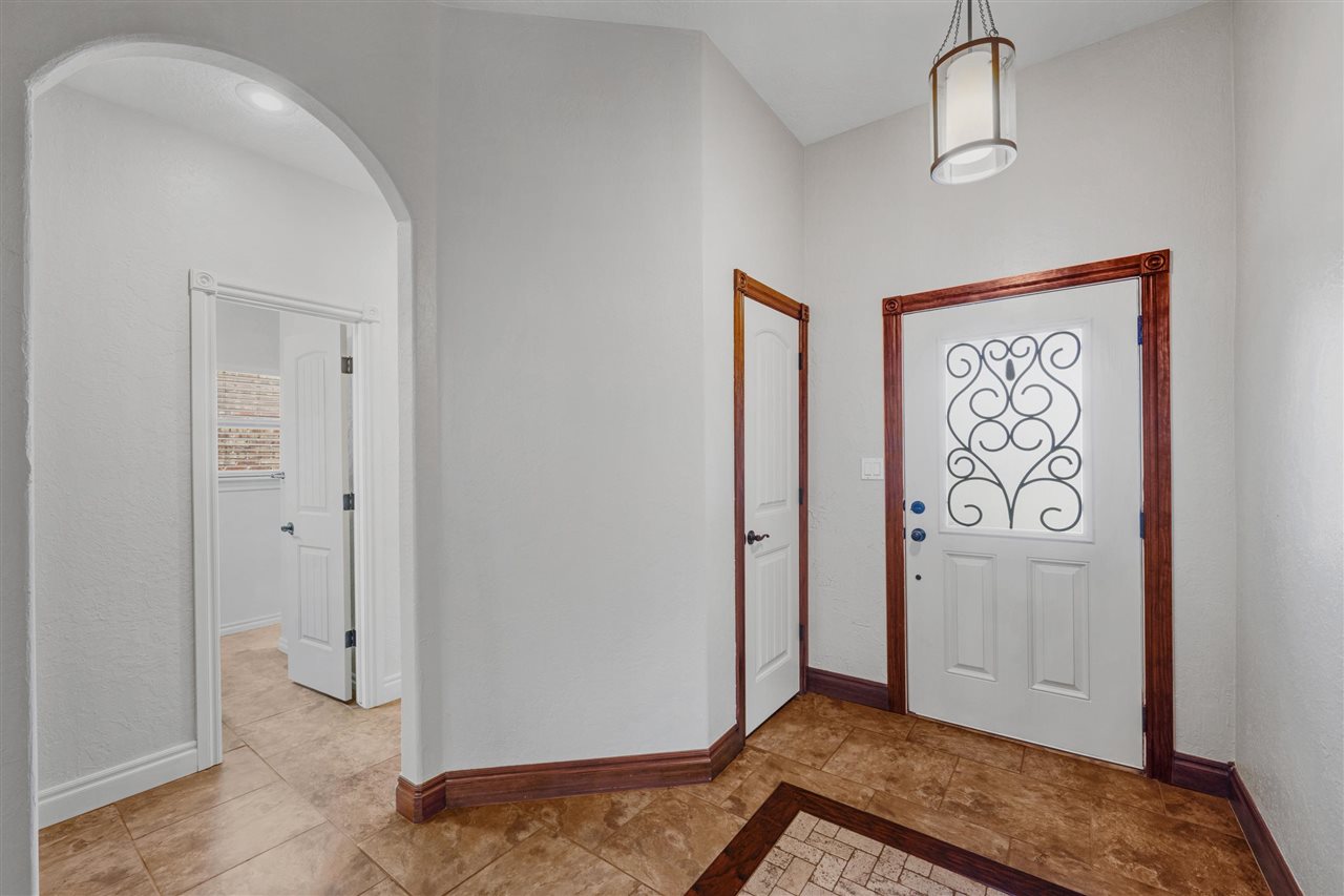 1604 NE 36th Street