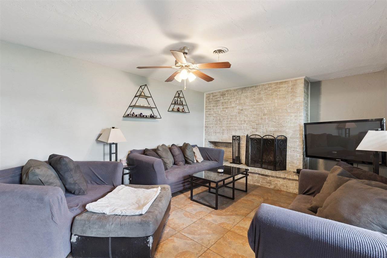 413 NW 71st St