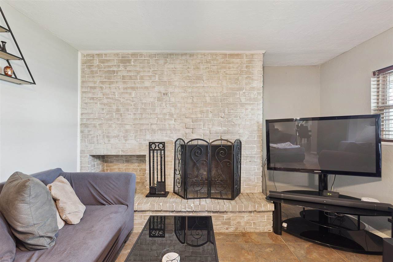 413 NW 71st St