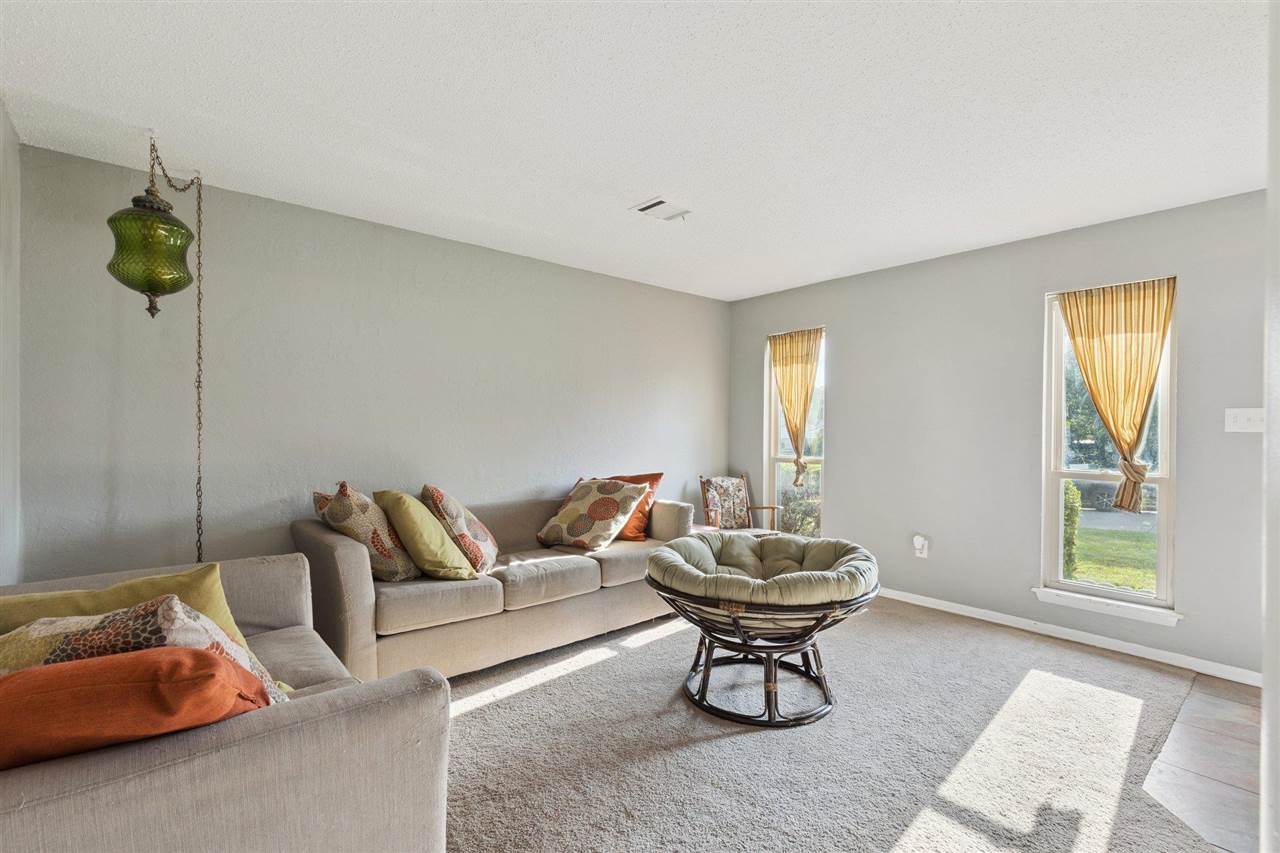 413 NW 71st St