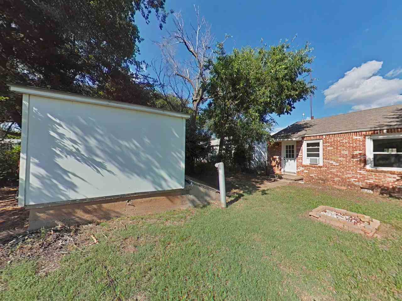103 N C Street