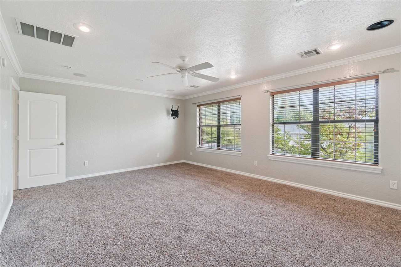 419 NW 76th St