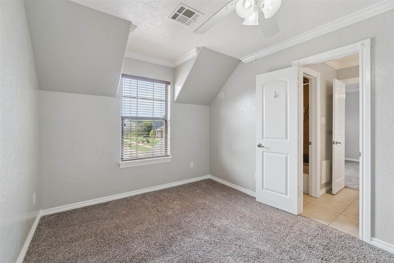 419 NW 76th St