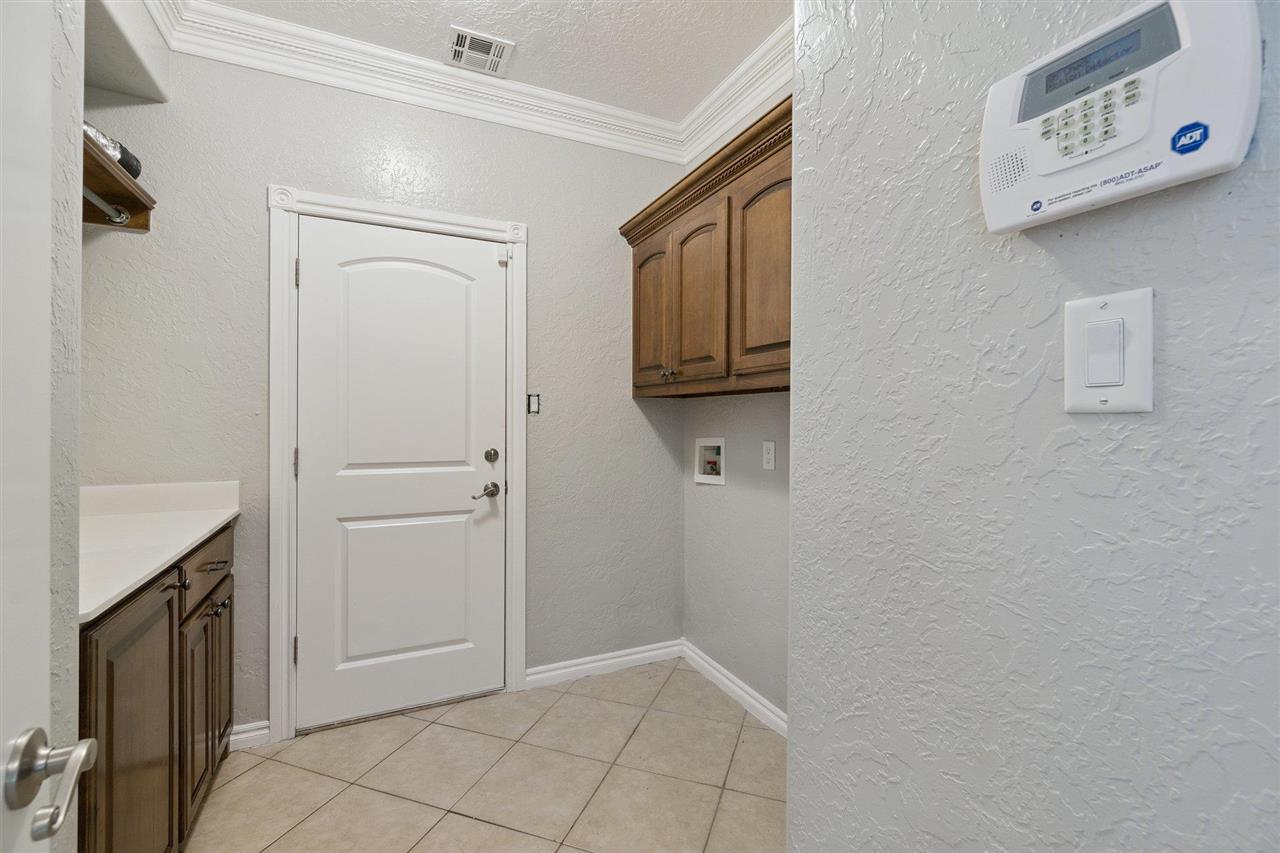 419 NW 76th St