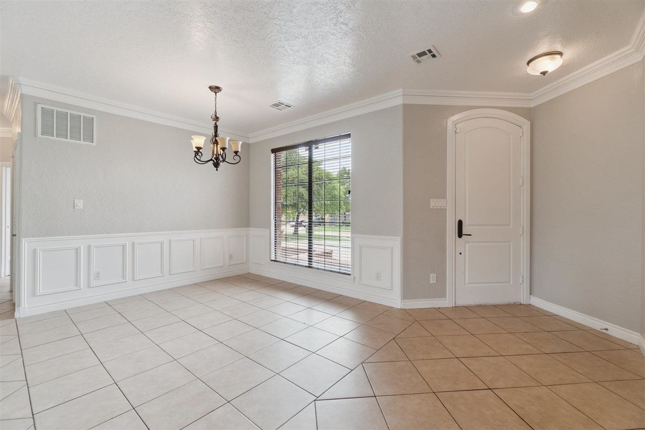 419 NW 76th St