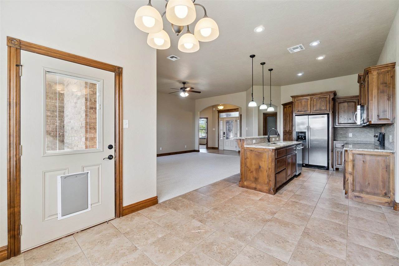 1408 Limestone, Elgin