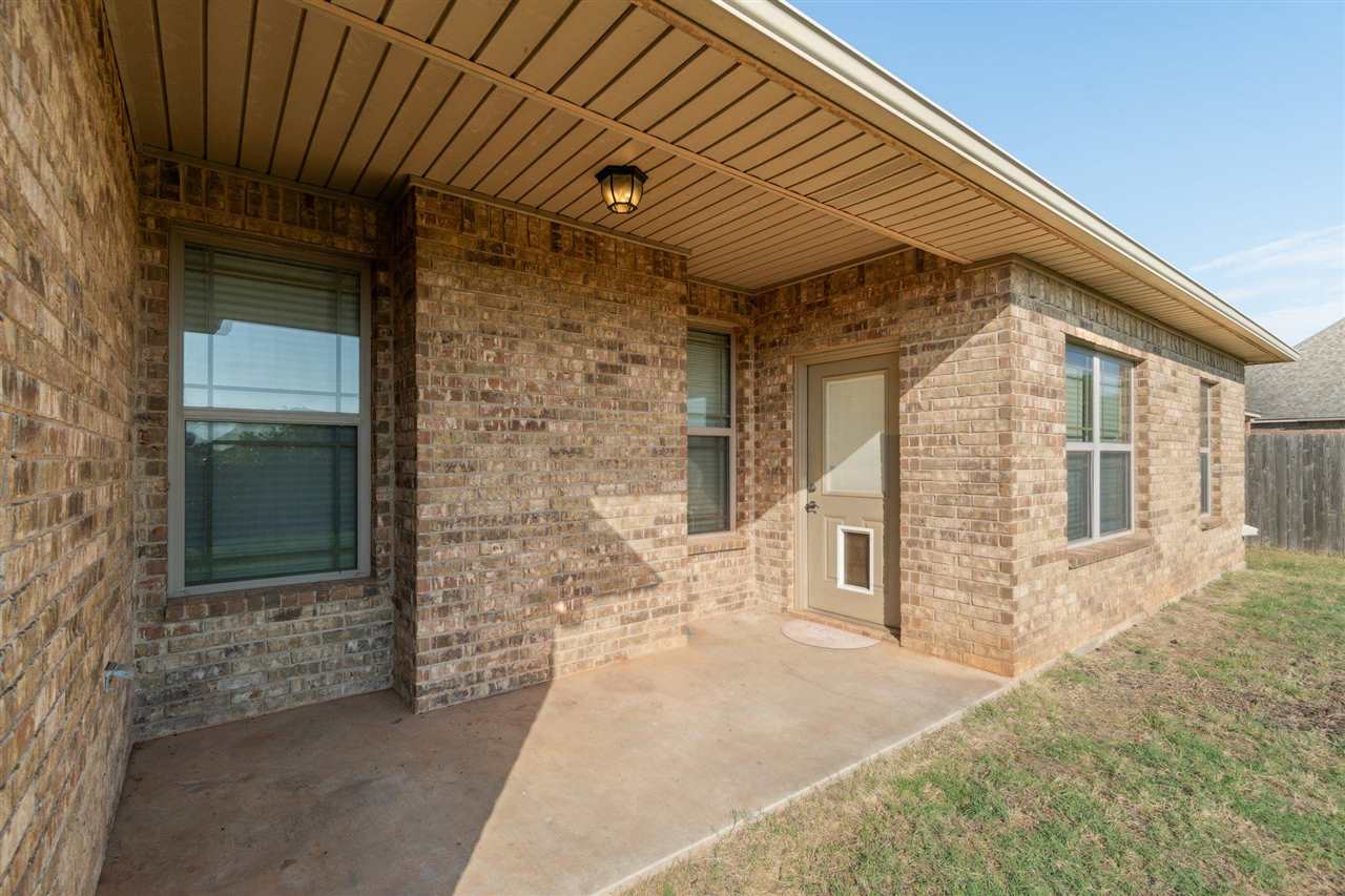 1408 Limestone, Elgin