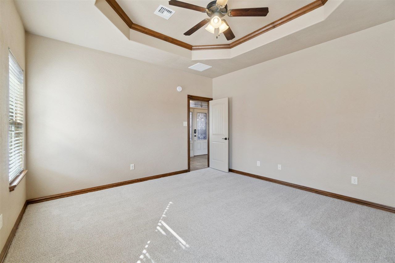 1408 Limestone, Elgin