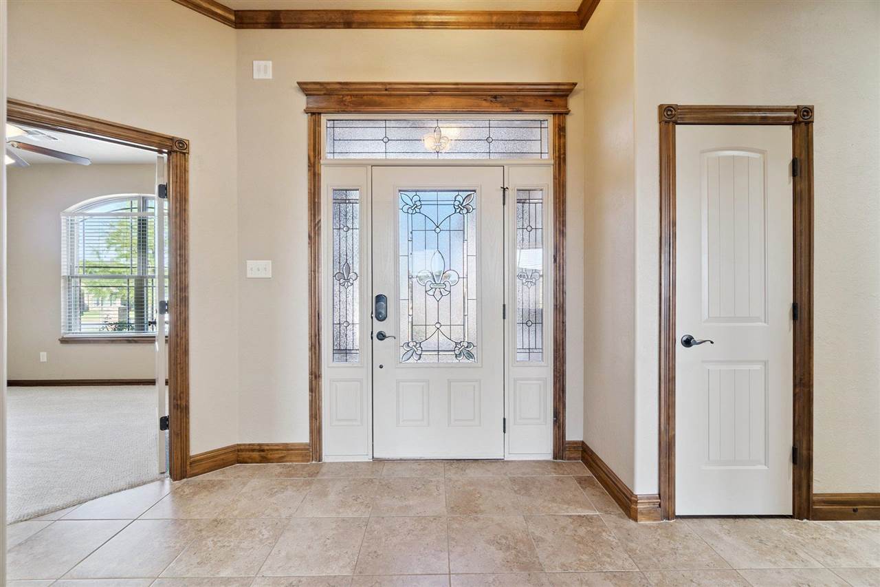 1408 Limestone, Elgin