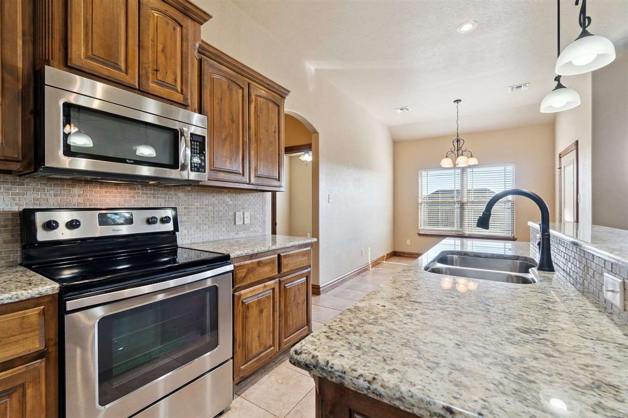 1408 Limestone, Elgin