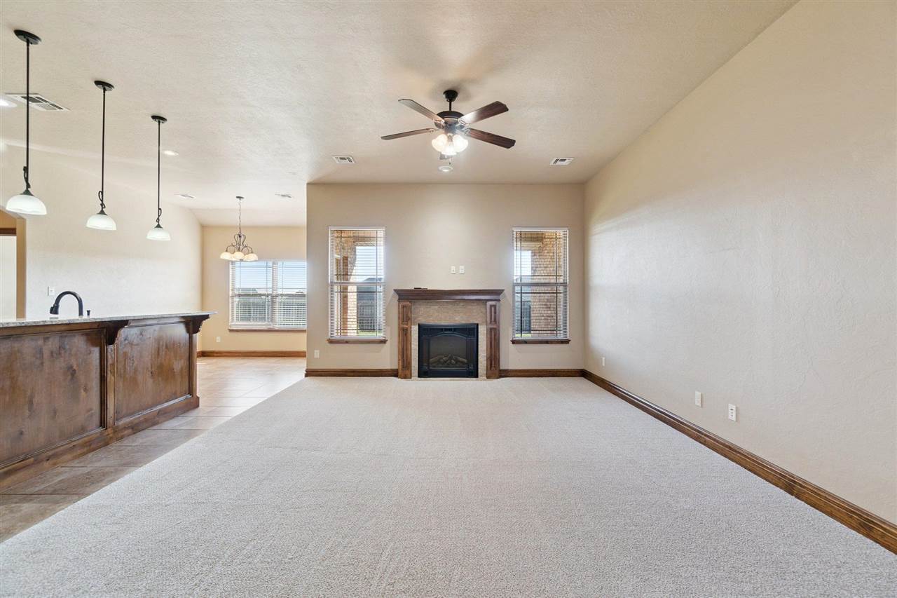 1408 Limestone, Elgin