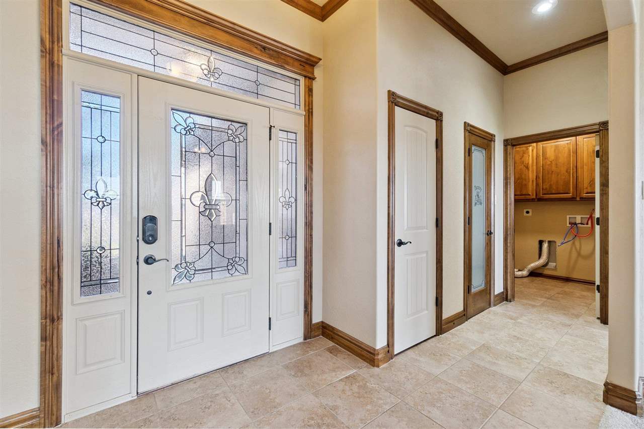 1408 Limestone, Elgin
