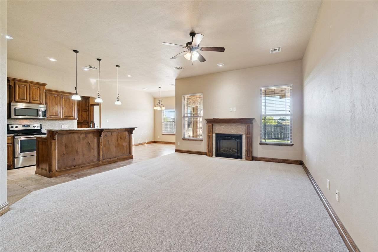 1408 Limestone, Elgin