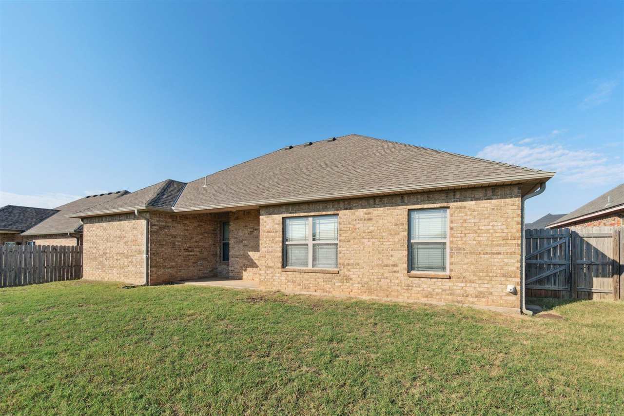 1408 Limestone, Elgin